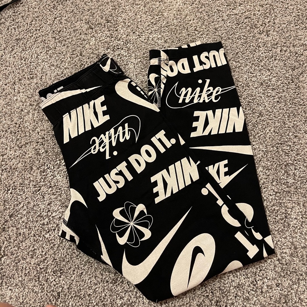 nike leggings